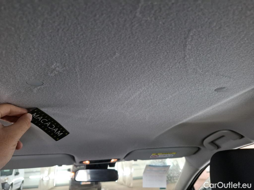  Toyota  Yaris TOYOTA  Hybride / 2019 / 5P / Berline Hybride 116h Dynamic Business Beyond Zer #10