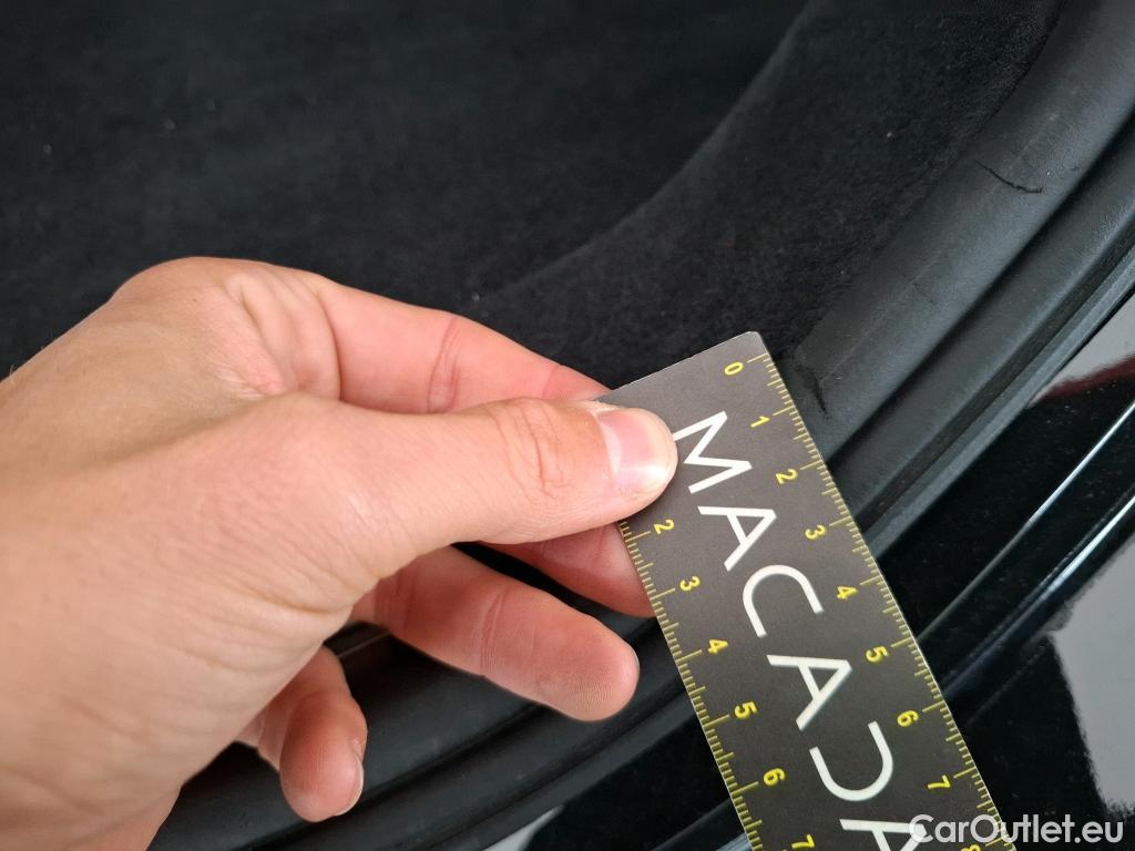  Bmw  Serie 3 BMW Série 3 Touring / 2019 / 5P / Break 318d 150ch Business Design BVA8 #13