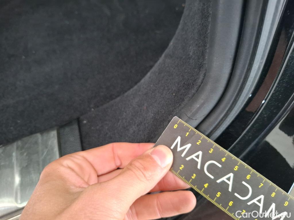  Bmw  Serie 3 BMW Série 3 Touring / 2019 / 5P / Break 318d 150ch Business Design BVA8 #14