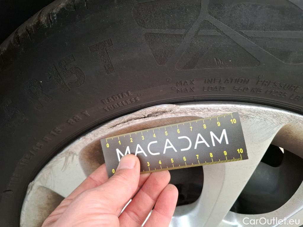  Citroen  C3 CITROEN  Société / 2020 / 5P / Berline PureTech 83 S&S BVM Feel #27