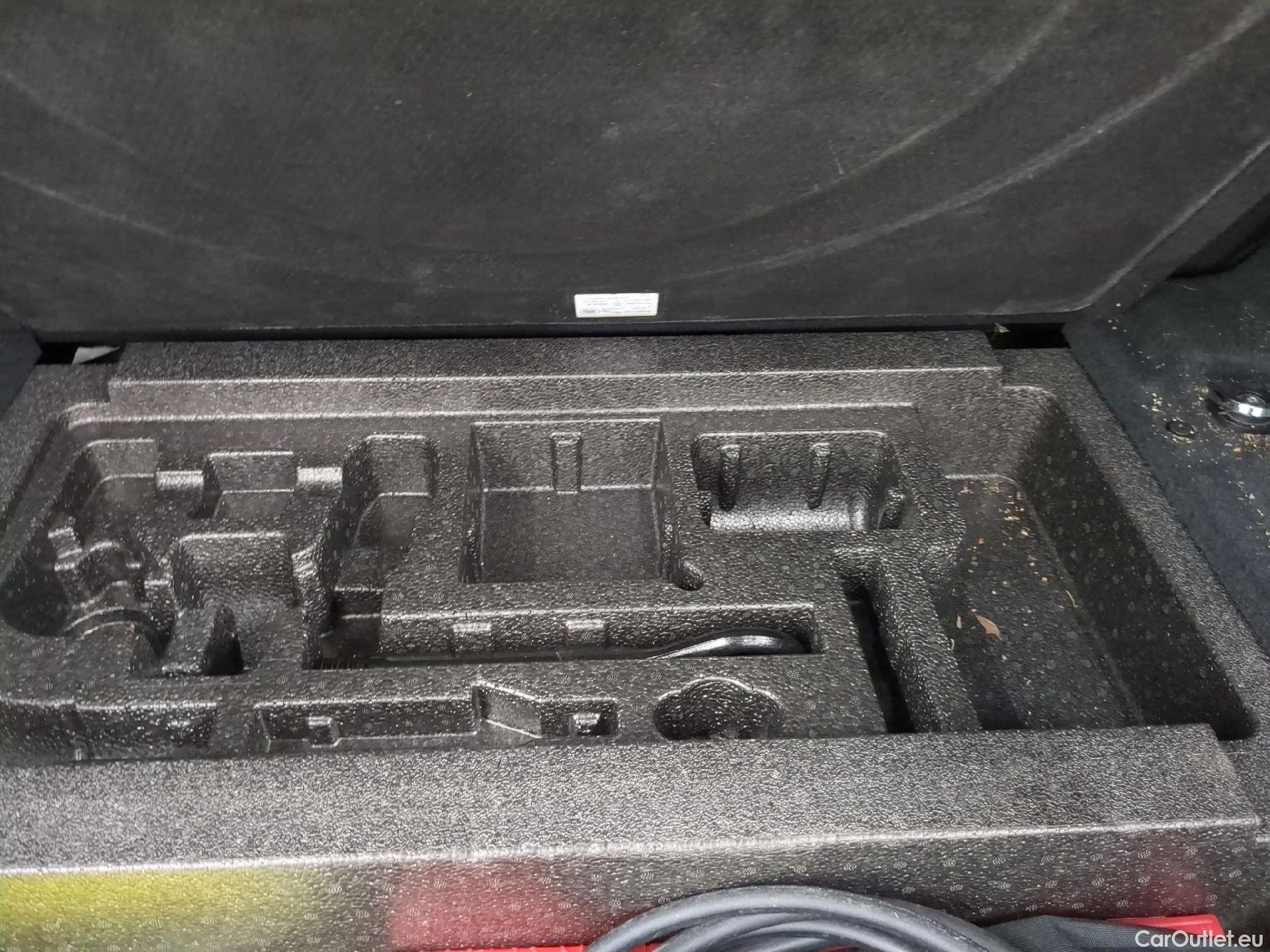  Land Rover  Range Rover Evoque LAND ROVER  / 2018 / 5P / SUV 1.5 P300e PHEV BVA 4WD R-Dynamic S #1