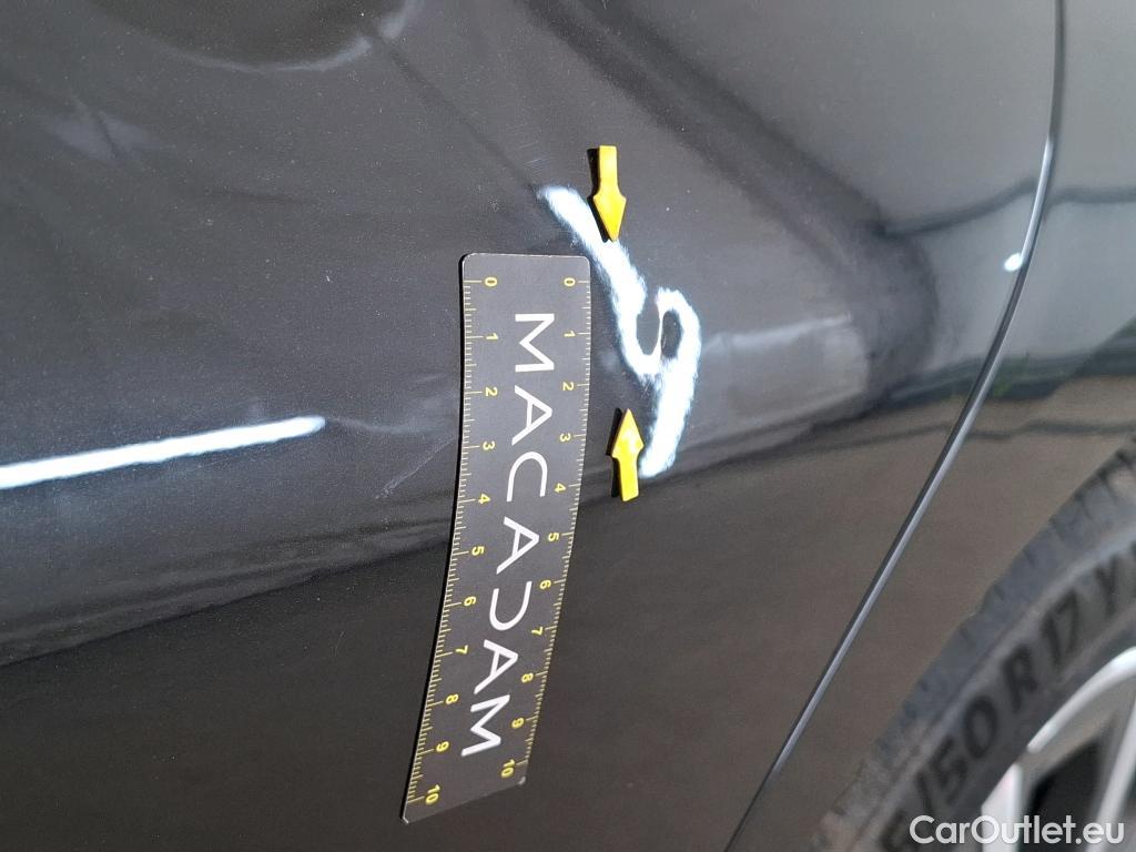  Bmw  Serie 3 BMW Série 3 Touring / 2019 / 5P / Break 318d 150ch Business Design BVA8 #25