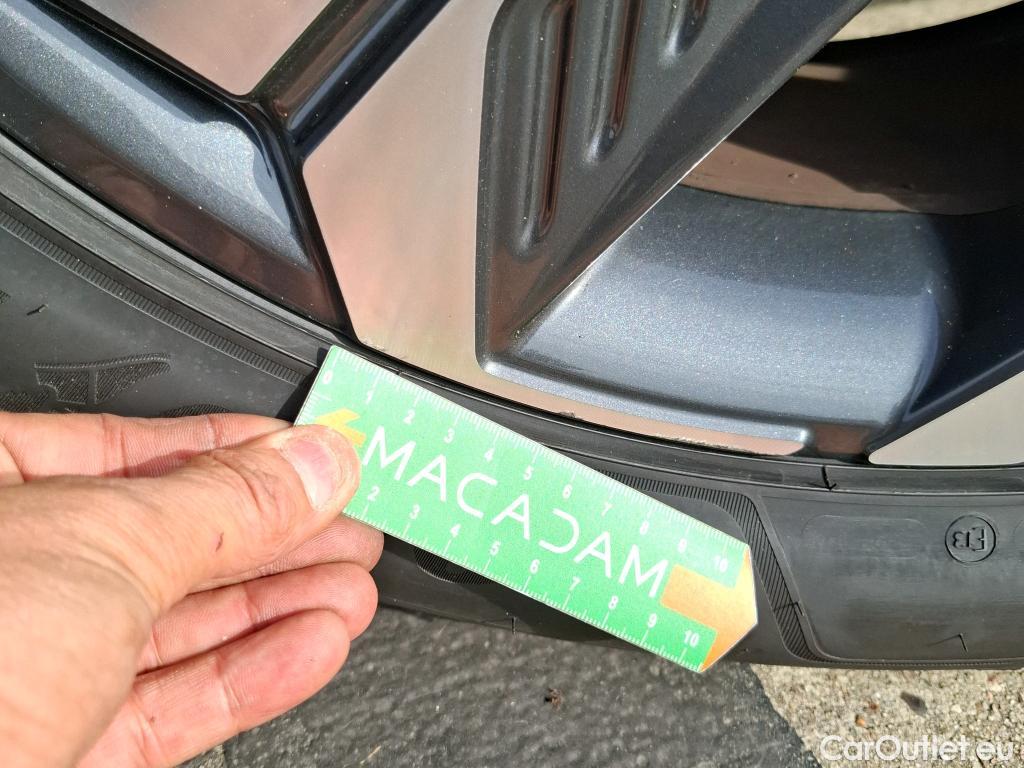  Hyundai  Tucson HYUNDAI  / 2020 / 5P / SUV 1.6 PHEV 265 HTRAC EXECUTIVE 4WD AUTO #22