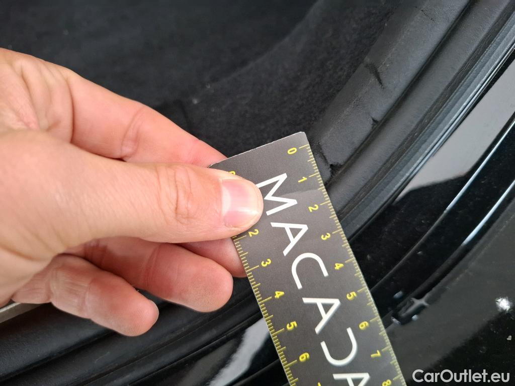  Bmw  Serie 3 BMW Série 3 Touring / 2019 / 5P / Break 318d 150ch Business Design BVA8 #12