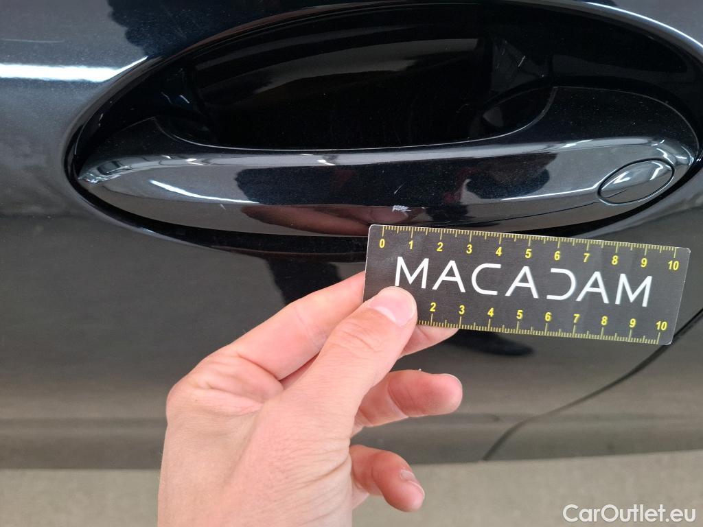  Bmw  Serie 3 BMW Série 3 Touring / 2019 / 5P / Break 318d 150ch Business Design BVA8 #37