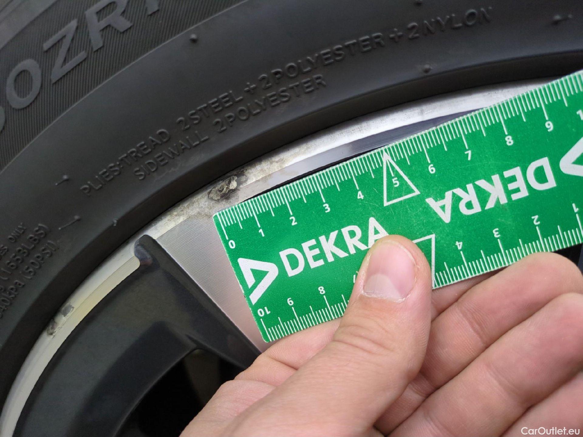  Bmw  Serie 3 Série 3 Berline 318 d Lounge 2.0 150CV BVA8 E6d #11