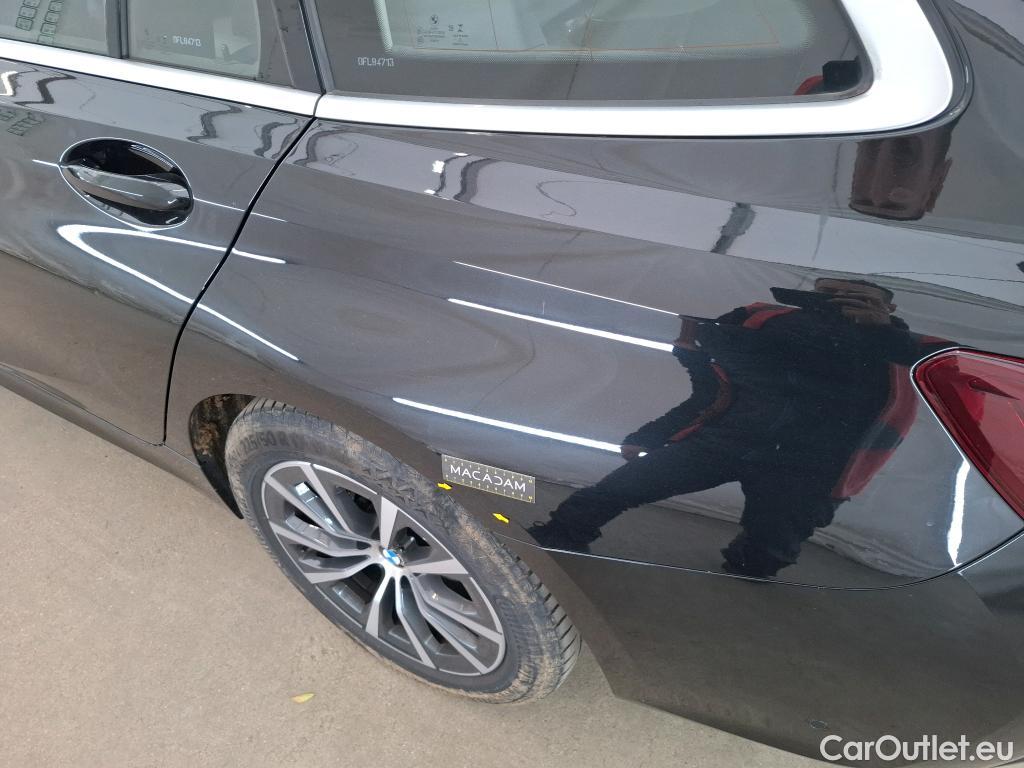  Bmw  Serie 3 BMW Série 3 Touring / 2019 / 5P / Break 318d 150ch Business Design BVA8 #34