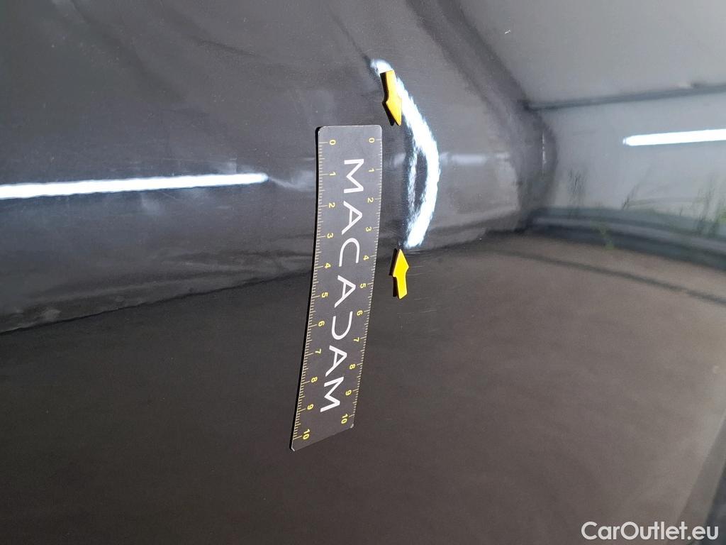  Bmw  Serie 3 BMW Série 3 Touring / 2019 / 5P / Break 318d 150ch Business Design BVA8 #24