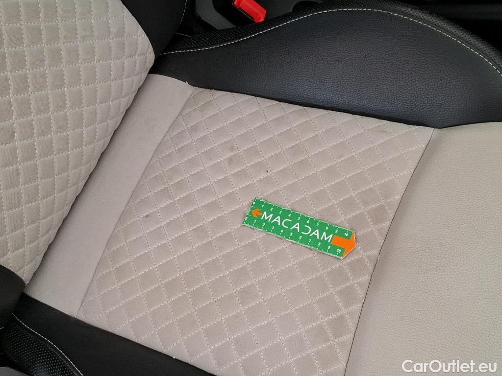  Fiat  500 FIAT   2015  3P  Berline 1 0 70ch BSG Dolcevita #31