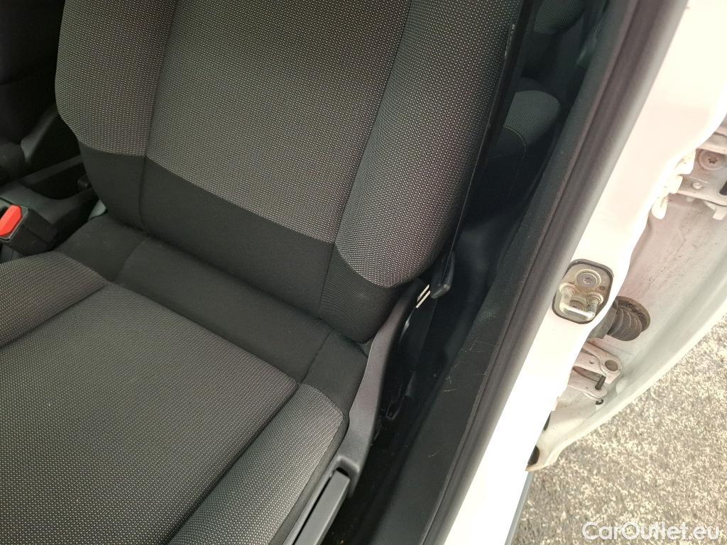  Citroen  C3 CITROEN  / 2016 / 5P / Berline PureTech 110 S&S BVM Feel #1