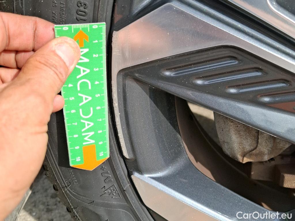  Hyundai  Tucson HYUNDAI  / 2020 / 5P / SUV 1.6 PHEV 265 HTRAC EXECUTIVE 4WD AUTO #20