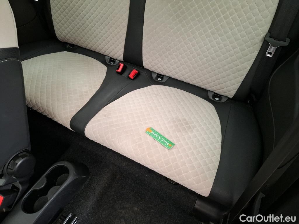  Fiat  500 FIAT   2015  3P  Berline 1 0 70ch BSG Dolcevita #25