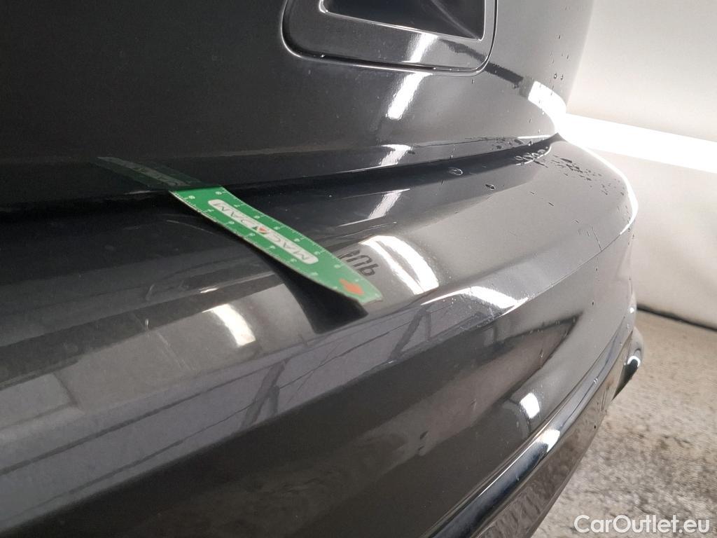  Ford  Kuga FORD  / 2019 / 5P / SUV 2.5 Duratec 225 ch PHEV eCVT Vignale #4