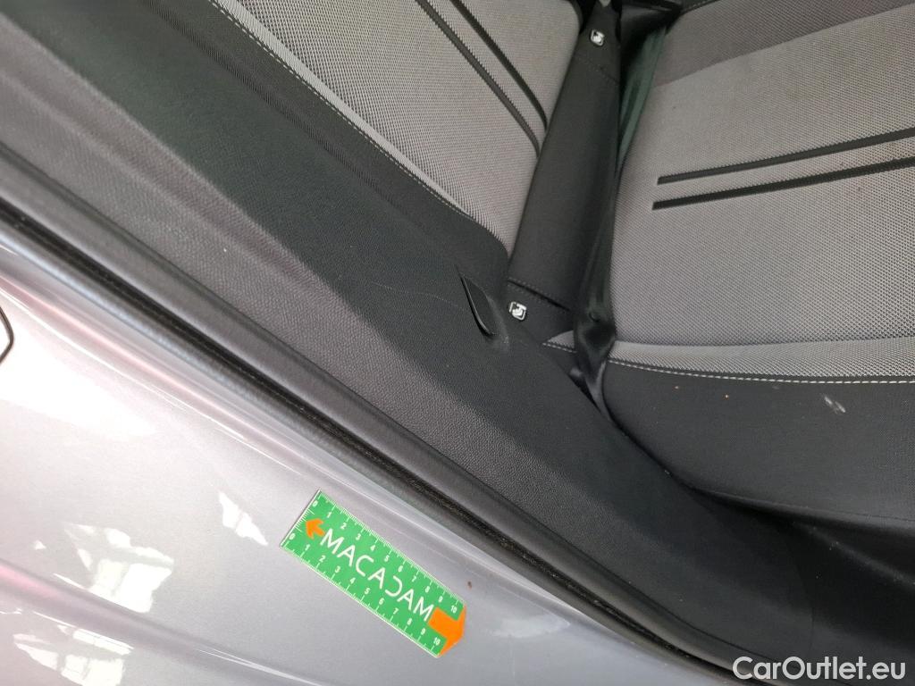  Seat  Leon SEAT  / 2020 / 5P / Berline 1.0 TSI 110 S&S Style Business #7