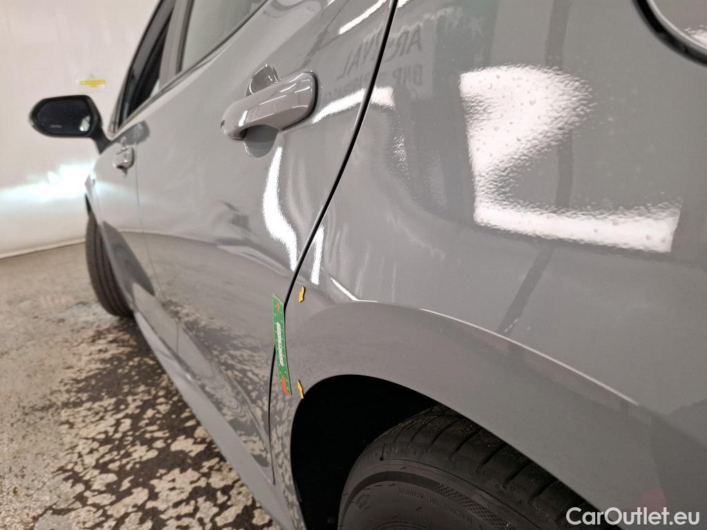  Toyota  Corolla TOYOTA  / 2018 / 5P / Berline Hybride 122h Dynamic Business Stage Acad #5