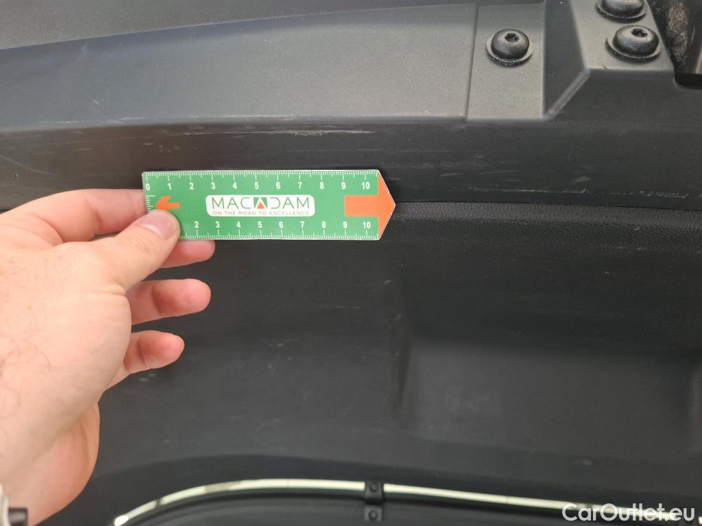  Toyota  Corolla TOYOTA  Touring Sports / 2018 / 5P / Break Hybride 122h Dynamic Business Stage Acad #11