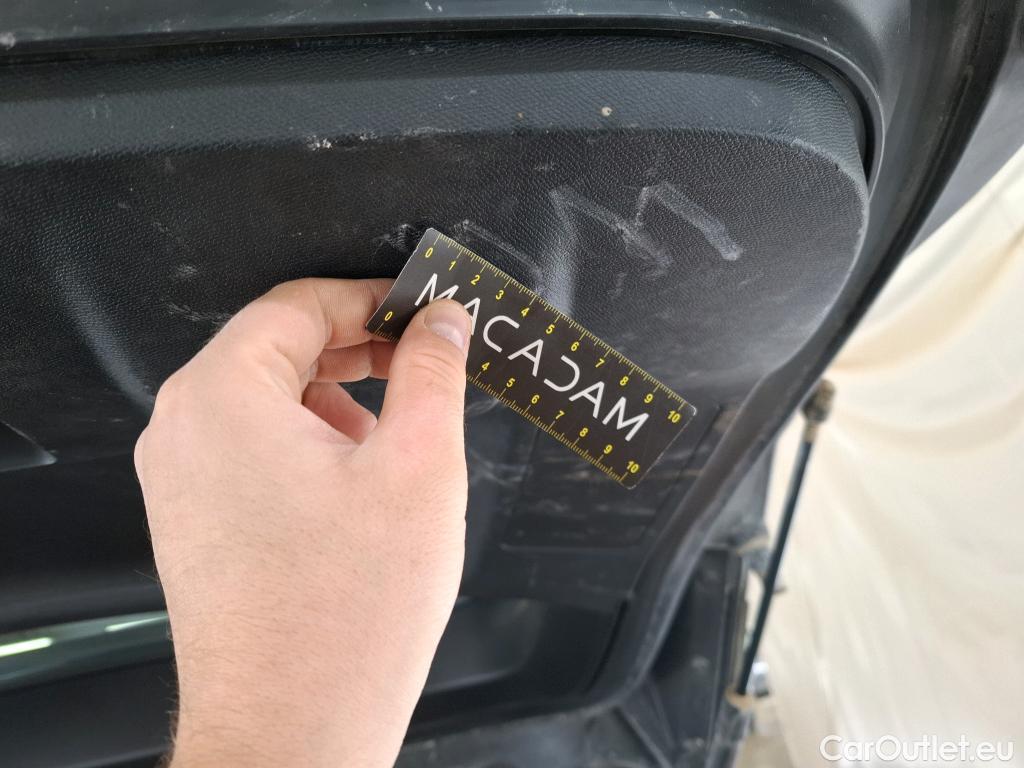  Peugeot  5008  Style 1.5 HDi 130CV BVA8 7 Sieges E6d #19