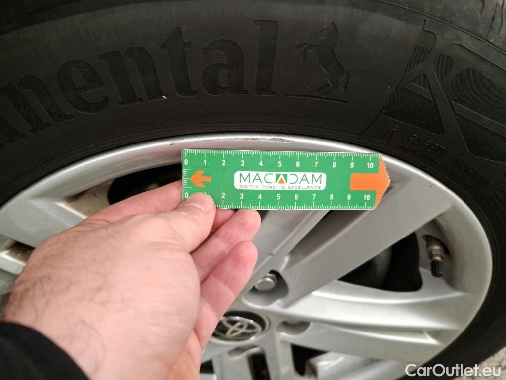  Toyota  Corolla TOYOTA  / 2018 / 5P / Berline Hybride 122h Dynamic Business Stage Acad #30