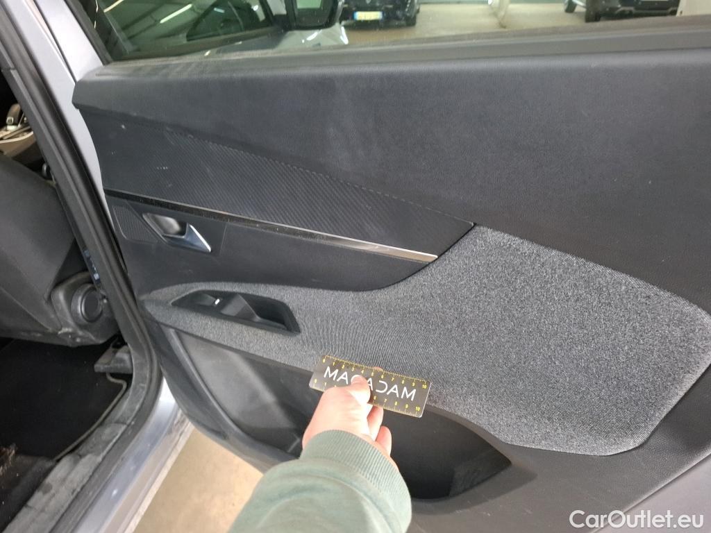  Peugeot  5008  Style 1.5 HDi 130CV BVA8 7 Sieges E6d #11