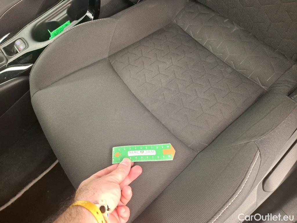  Toyota  Corolla TOYOTA  Touring Sports / 2018 / 5P / Break Hybride 122h Dynamic Business Stage Acad #15