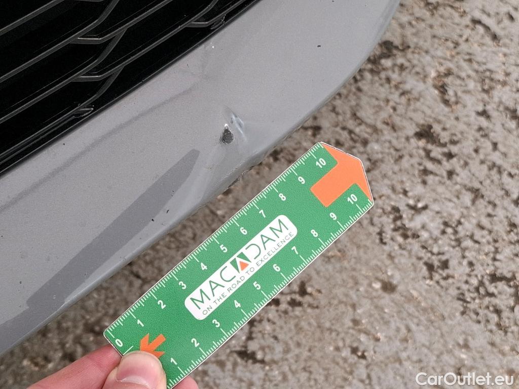  Toyota  Corolla TOYOTA  / 2018 / 5P / Berline Hybride 122h Dynamic Business Stage Acad #15