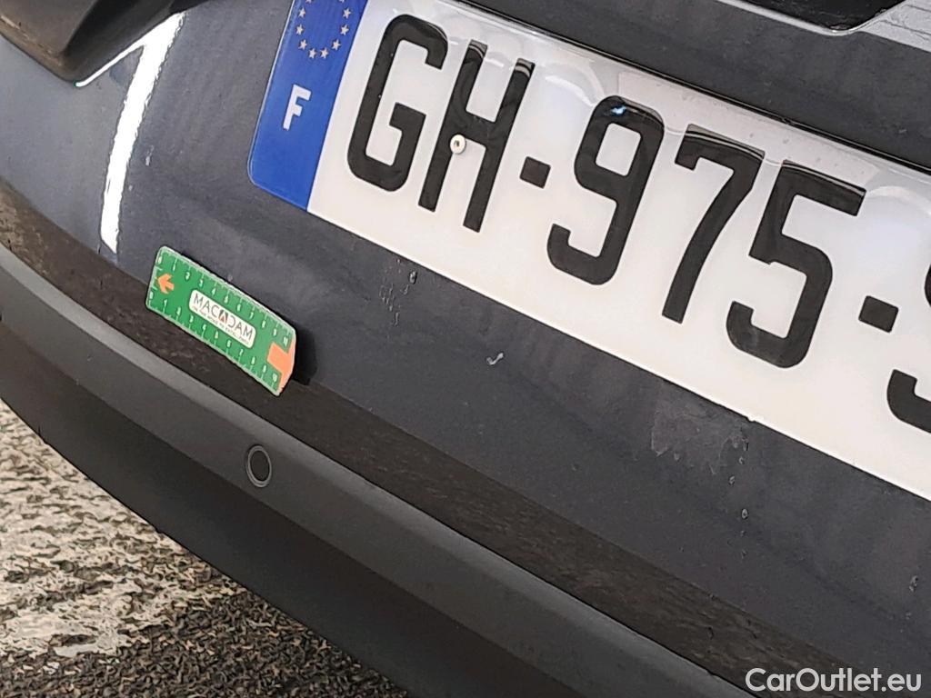  Renault  Megane  IV Berline 5 ptes. Business 1.0 TCe 115CV BVM6 E6d #3