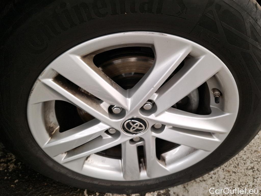  Toyota  Corolla TOYOTA  / 2018 / 5P / Berline Hybride 122h Dynamic Business Stage Acad #29