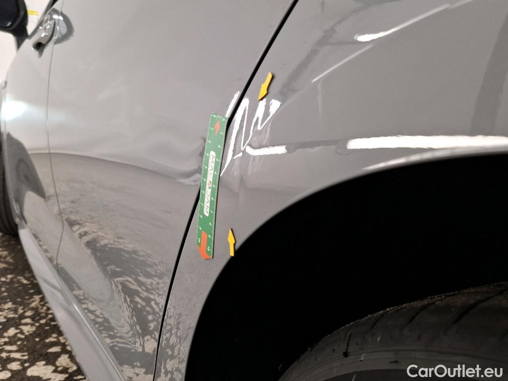  Toyota  Corolla TOYOTA  / 2018 / 5P / Berline Hybride 122h Dynamic Business Stage Acad #7