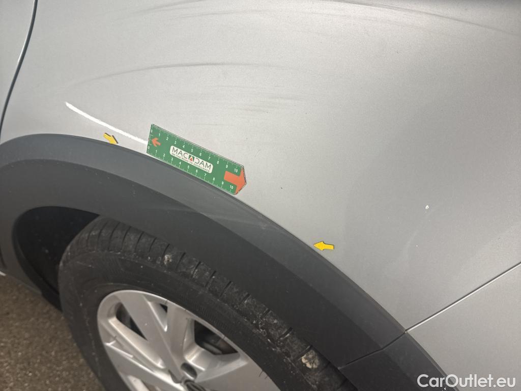  Volkswagen  Taigo VOLKSWAGEN  / 2021 / 5P / SUV 1.0 TSI 110 DSG Life Business #9