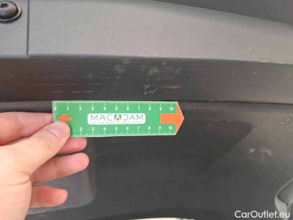  Toyota  Corolla TOYOTA  Touring Sports / 2018 / 5P / Break Hybride 122h Dynamic Business Stage Acad #9