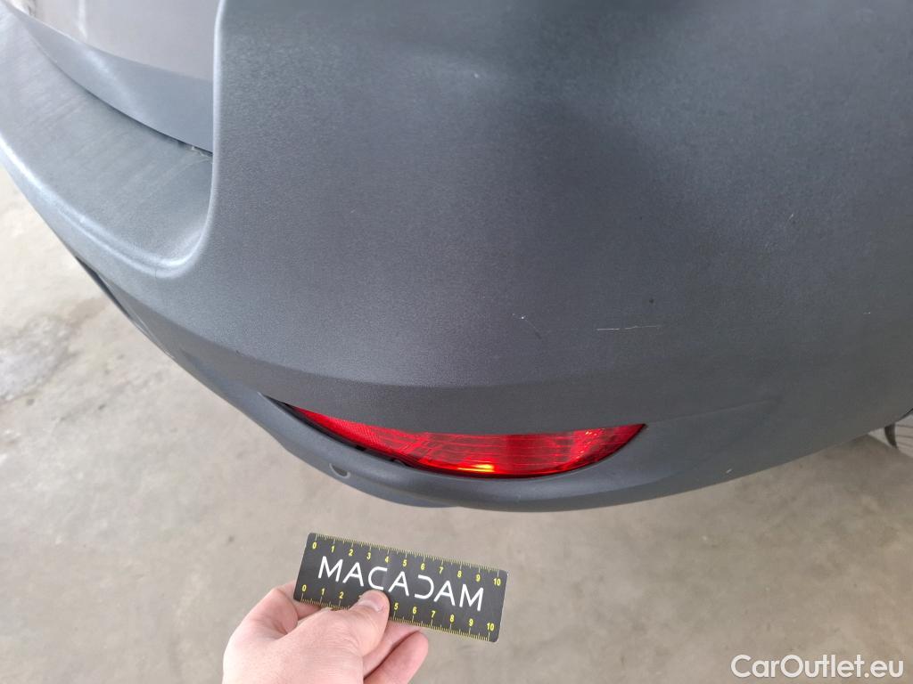  Peugeot  5008  Style 1.5 HDi 130CV BVA8 7 Sieges E6d #24