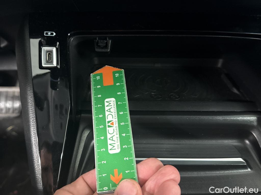  Peugeot  2008 PEUGEOT  / 2019 / 5P / Crossover BLUEHDI 130 S&S EAT8 ALLURE BUSINESS #5