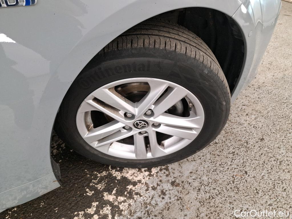  Toyota  Corolla TOYOTA  / 2018 / 5P / Berline Hybride 122h Dynamic Business Stage Acad #28