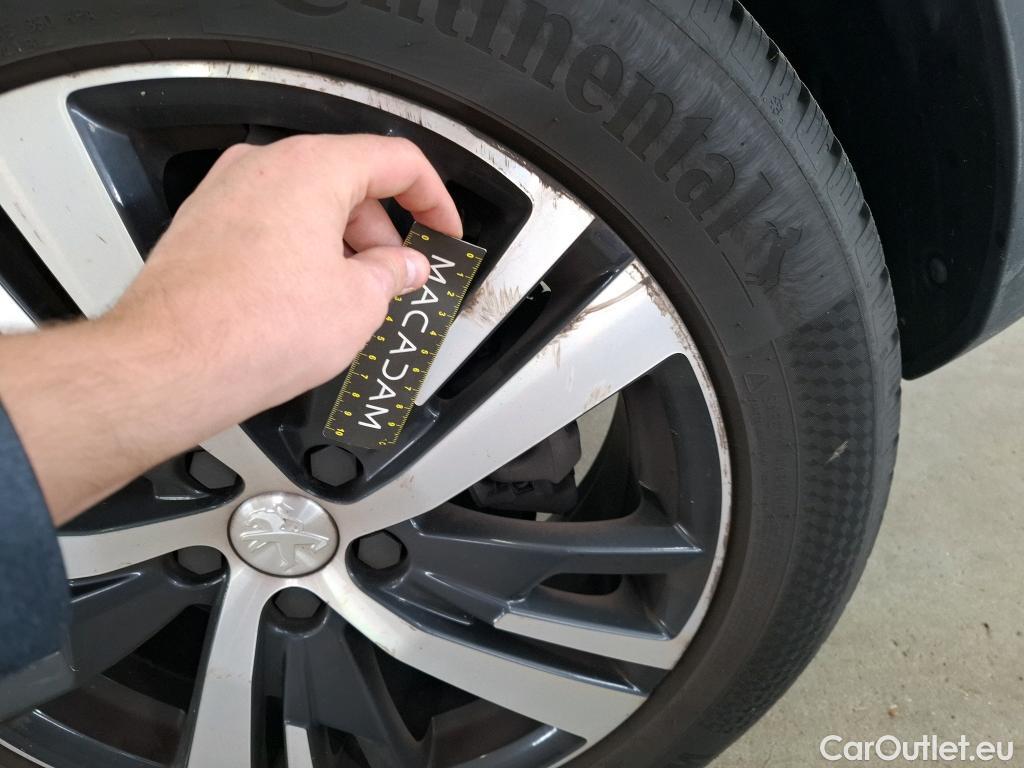  Peugeot  3008  Allure Business 1.5 HDi 130CV BVA8 E6dT #7