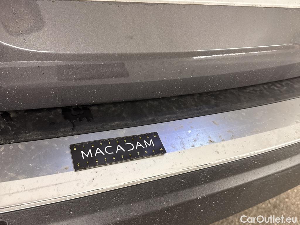  Peugeot  2008 PEUGEOT  / 2019 / 5P / Crossover BLUEHDI 130 S&S EAT8 ALLURE BUSINESS #3