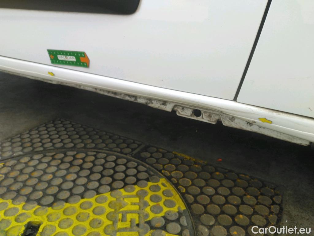  Citroen  Berlingo  Fourgon Club XL 950 1.5 BlueHDi 100CV BVM5 E6dT #4