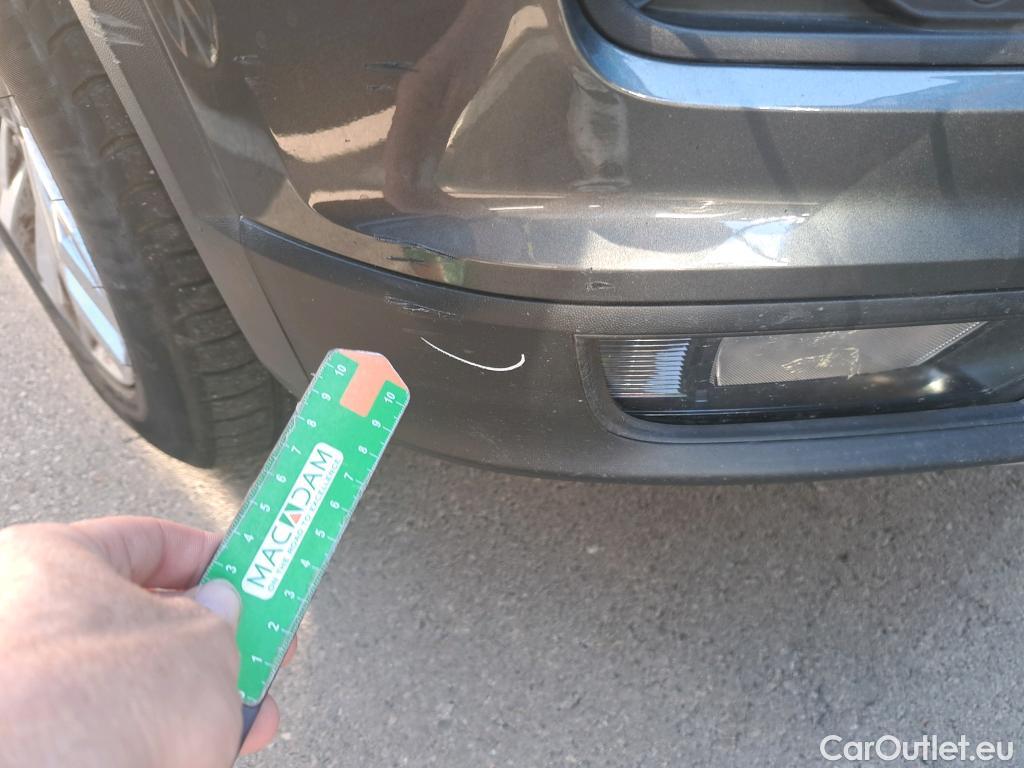  Volkswagen  T-ROC  Advance 2.0 TDI 150CV AT7 E6d #30