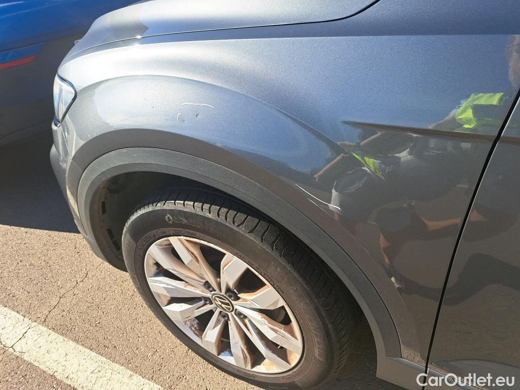  Volkswagen  T-ROC  Advance 2.0 TDI 150CV AT7 E6d #16