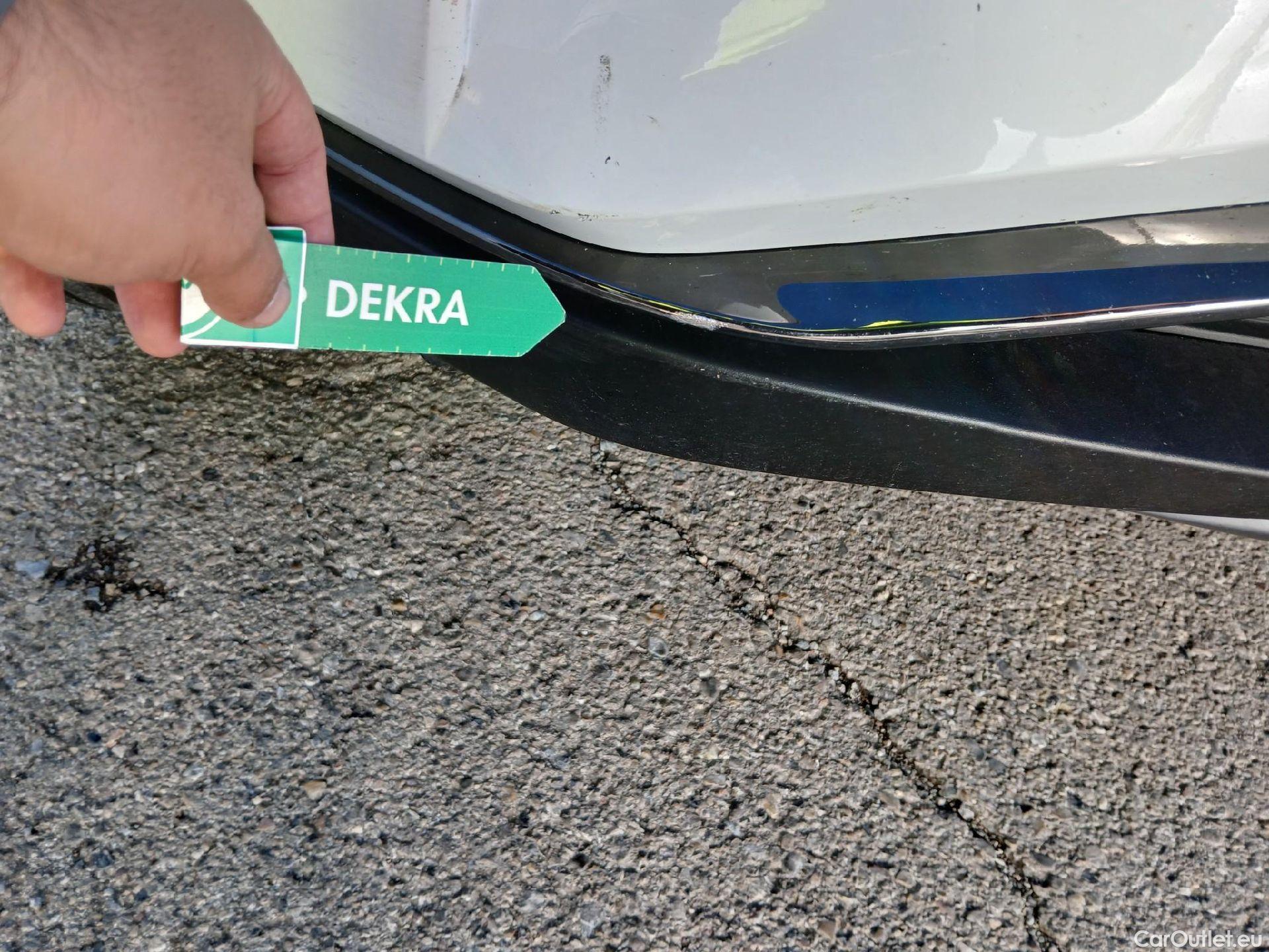  Hyundai  Tucson HYUNDAI  / 2020 / 5P / todoterreno 1.6 TGDI 169kW HEV Tecno Auto 2C #16