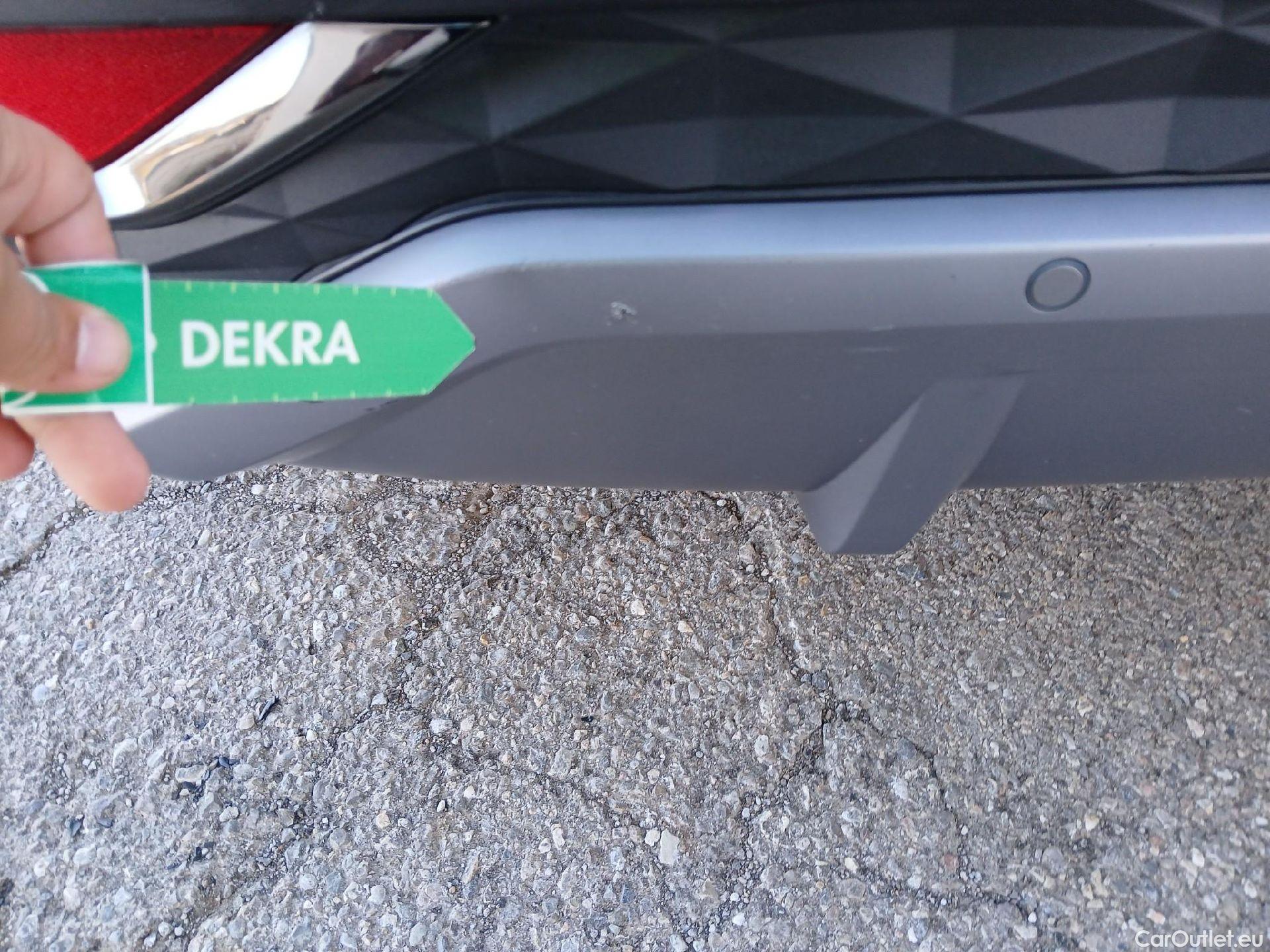  Hyundai  Tucson HYUNDAI  / 2020 / 5P / todoterreno 1.6 TGDI 169kW HEV Tecno Auto 2C #29