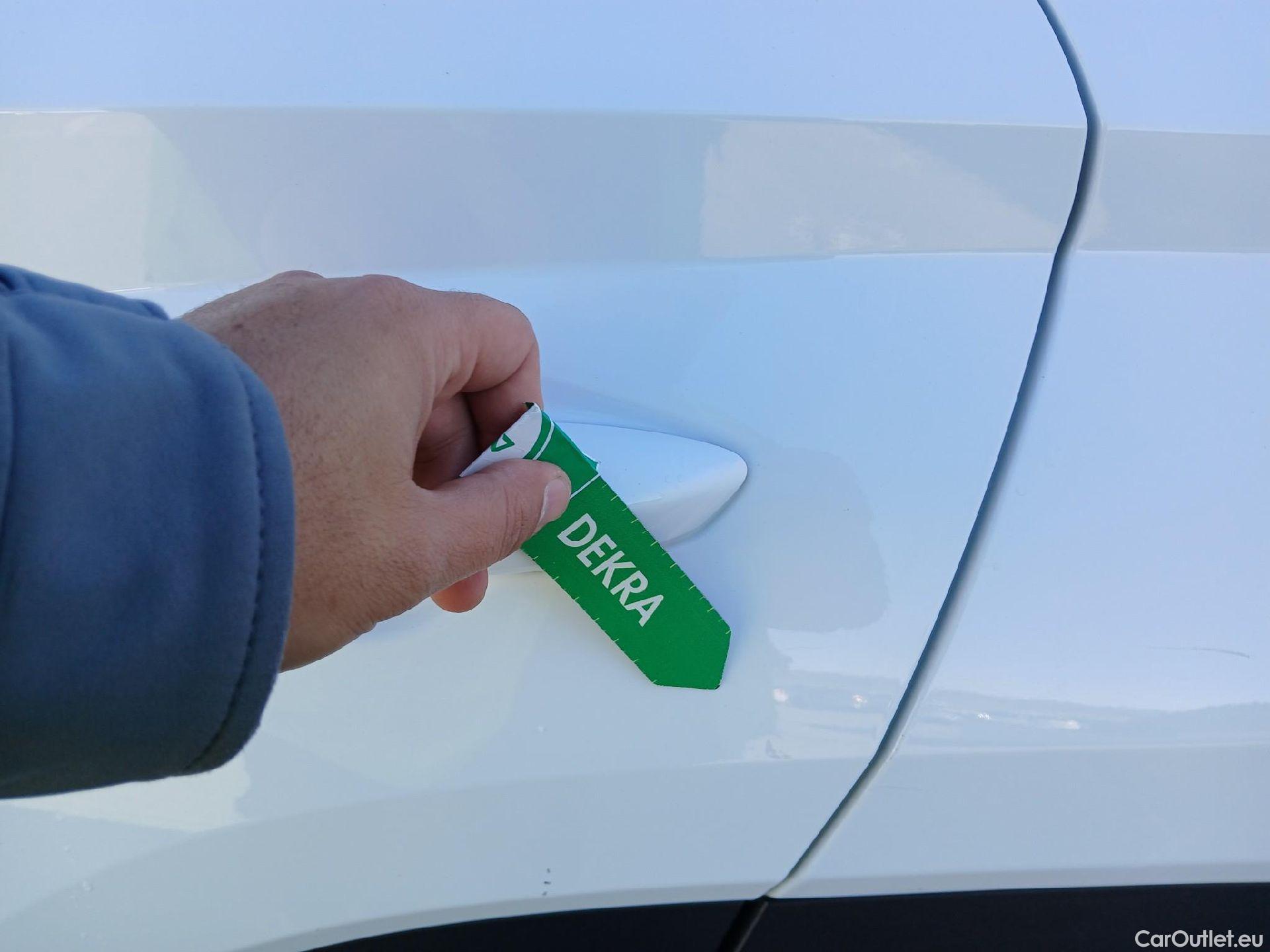  Hyundai  Tucson HYUNDAI  / 2020 / 5P / todoterreno 1.6 TGDI 169kW HEV Tecno Auto 2C #23