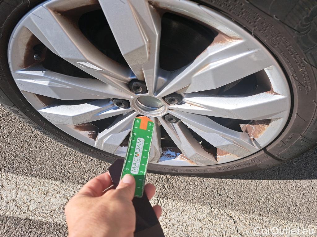  Volkswagen  T-ROC  Advance 2.0 TDI 150CV AT7 E6d #28