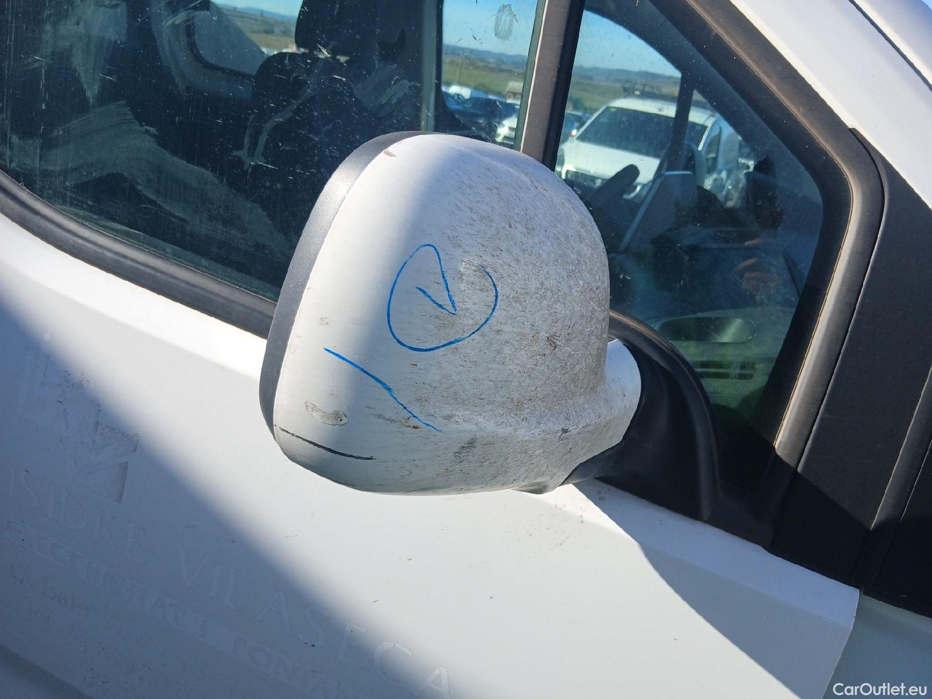  Peugeot  RIFTER PEUGEOT  / 2018 / 4P / combi Active Standard BlueHDi 73kW (IND) (CX2) #51