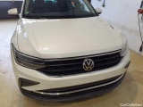  Volkswagen  Tiguan 2.0 TDI SCR DSG Life Automatic Diesel  38 #29