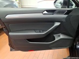  Volkswagen  Passat Variant 2.0 TDI SCR DSG 4Motion Business Automatic Diesel  54 #14