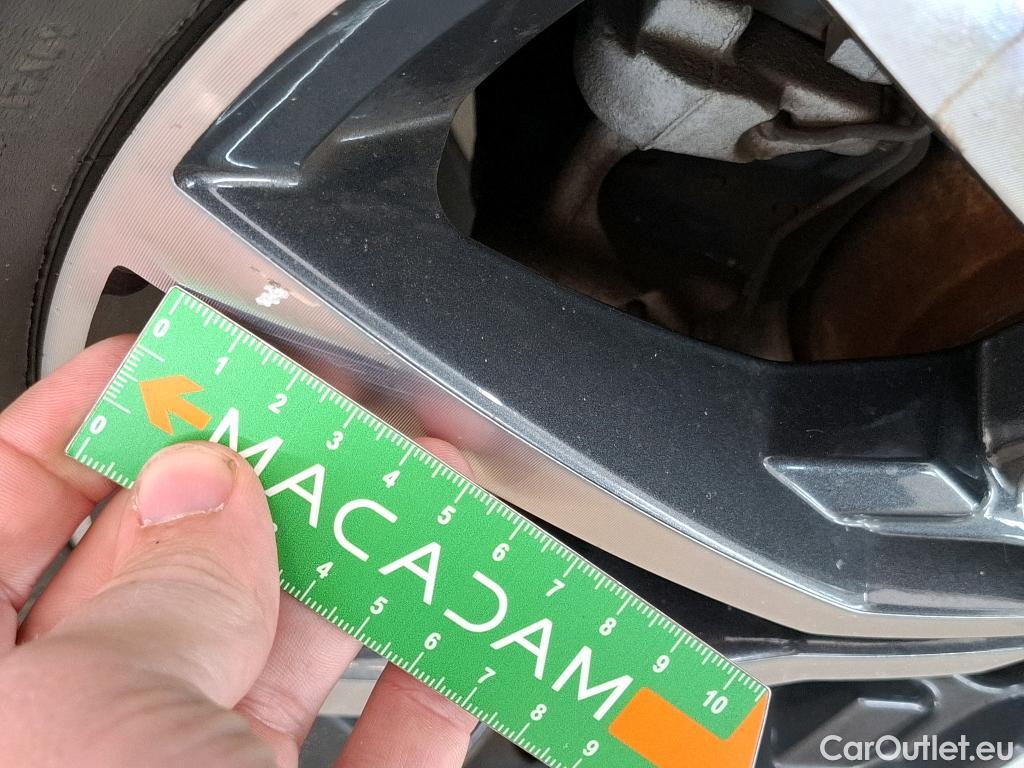  Volkswagen  Tiguan VOLKSWAGEN  Allspace / 2017 / 5P / SUV 2.0 TDI 150 DSG7 Confortline Business #35