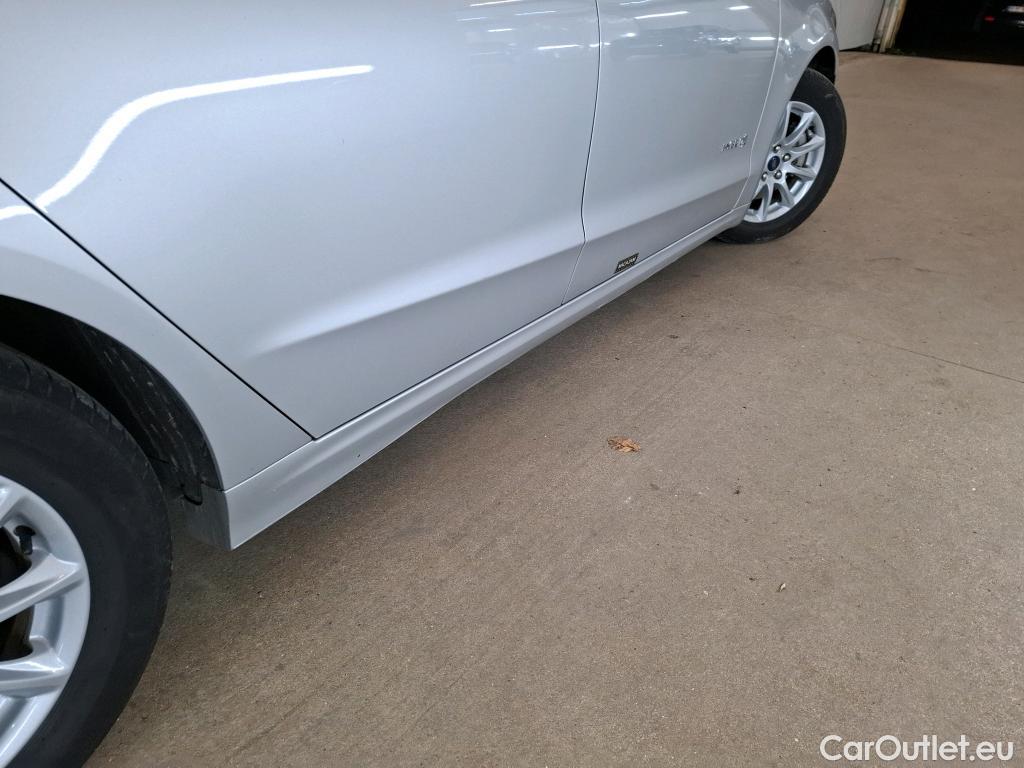  Ford  Mondeo  Berline Titanium Hybrid 2.0 185CV BVA1 E6dT #19