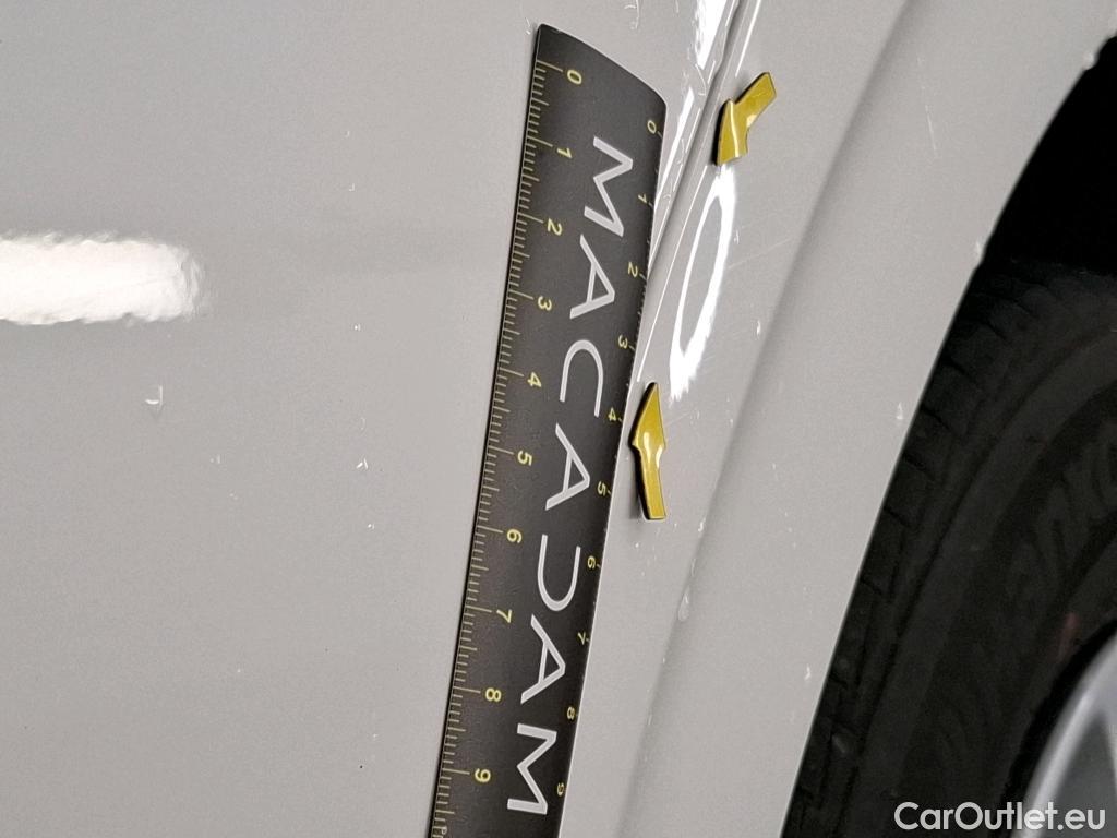  Peugeot  208  Affaire Premium 1.2 80CV BVM5 E6dT #9