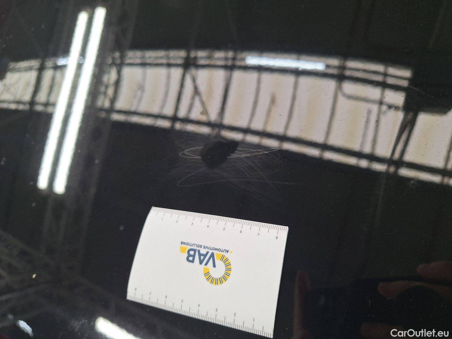  Mercedes  EQV Mercedes,  '20 BEV, Mercedes-Benz   300 L2 5d #19