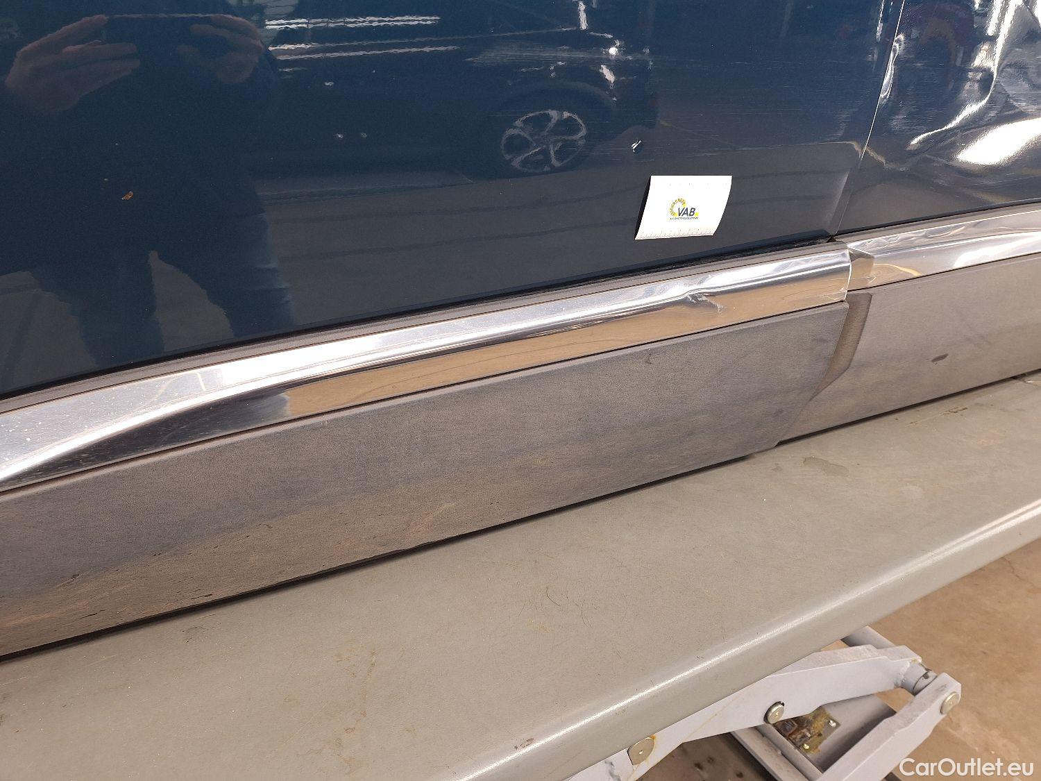  Peugeot  5008 Peugeot,  FL'20, Peugeot  1.5 BlueHDi 96kW S&S EAT8 Allure Pack #24